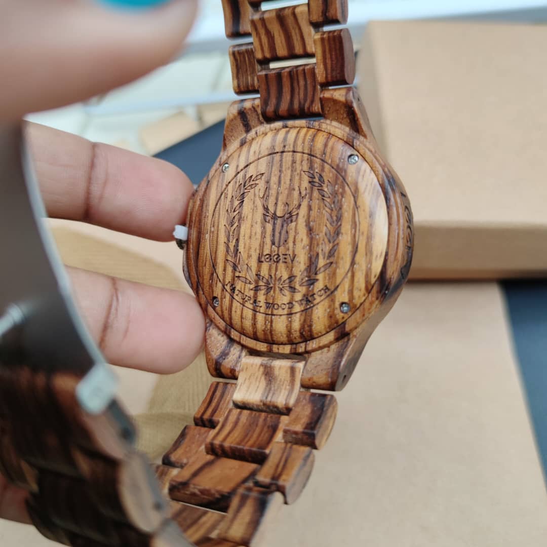 Montre en bois