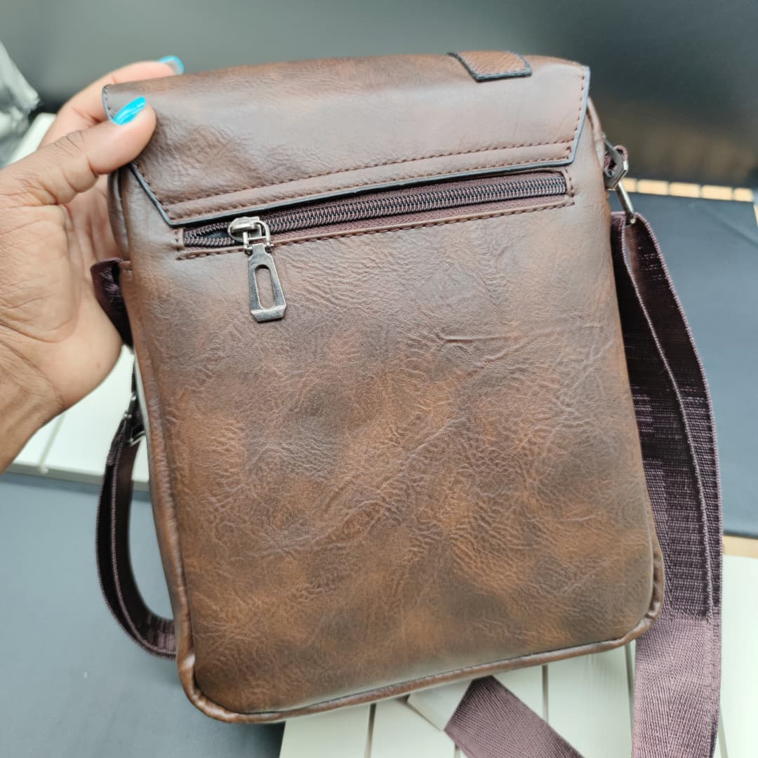Sac bandouliere pour homme 3